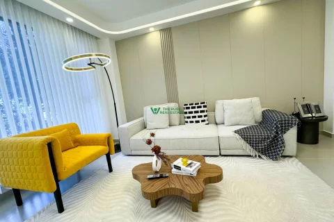 3 Bedroom Apartments 